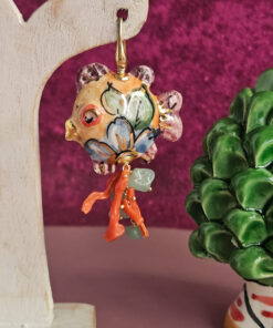 Alternative view of Orecchini Siciliani con Pesci in Ceramica di Caltagirone Corallo Rosso e Amazzonite