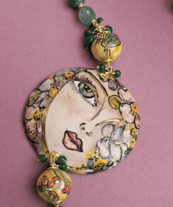 Collana Lunga in Agata Fuoco Verde con Ceramica di Caltagirone Dipinta a Mano