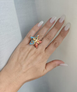 anello con stella marina azzurra in ceramica di caltagirone dipinta a mano
