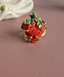 anello fragola in ceramica di caltagirone
