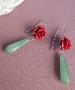 Alternative view of Orecchini Pendenti in Argento 925 con Rose in Resina e Agata Verde