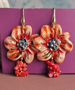 Alternative view of Orecchini Siciliani con Fiori in Ceramica di Caltagirone e Corallo bambù Rosso