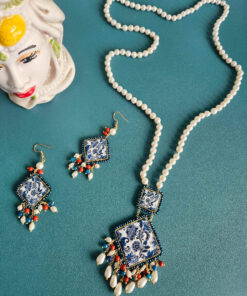 Parure Collana e Orecchini con Perle di Maiorca e Mattonelle in Ceramica di Caltagirone