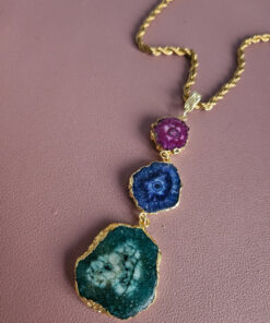 Alternative view of Catena in Acciaio Inossidabile con Ciondolo Pendente con 3 Pietre di Agata Naturale