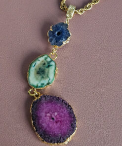 Alternative view of Catena in Acciaio Inossidabile con Ciondolo Pendente con 3 Pietre di Agata Naturale