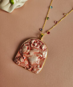 catena in argento 925 con zirconi colorati e cammeo in ceramica di caltagirone