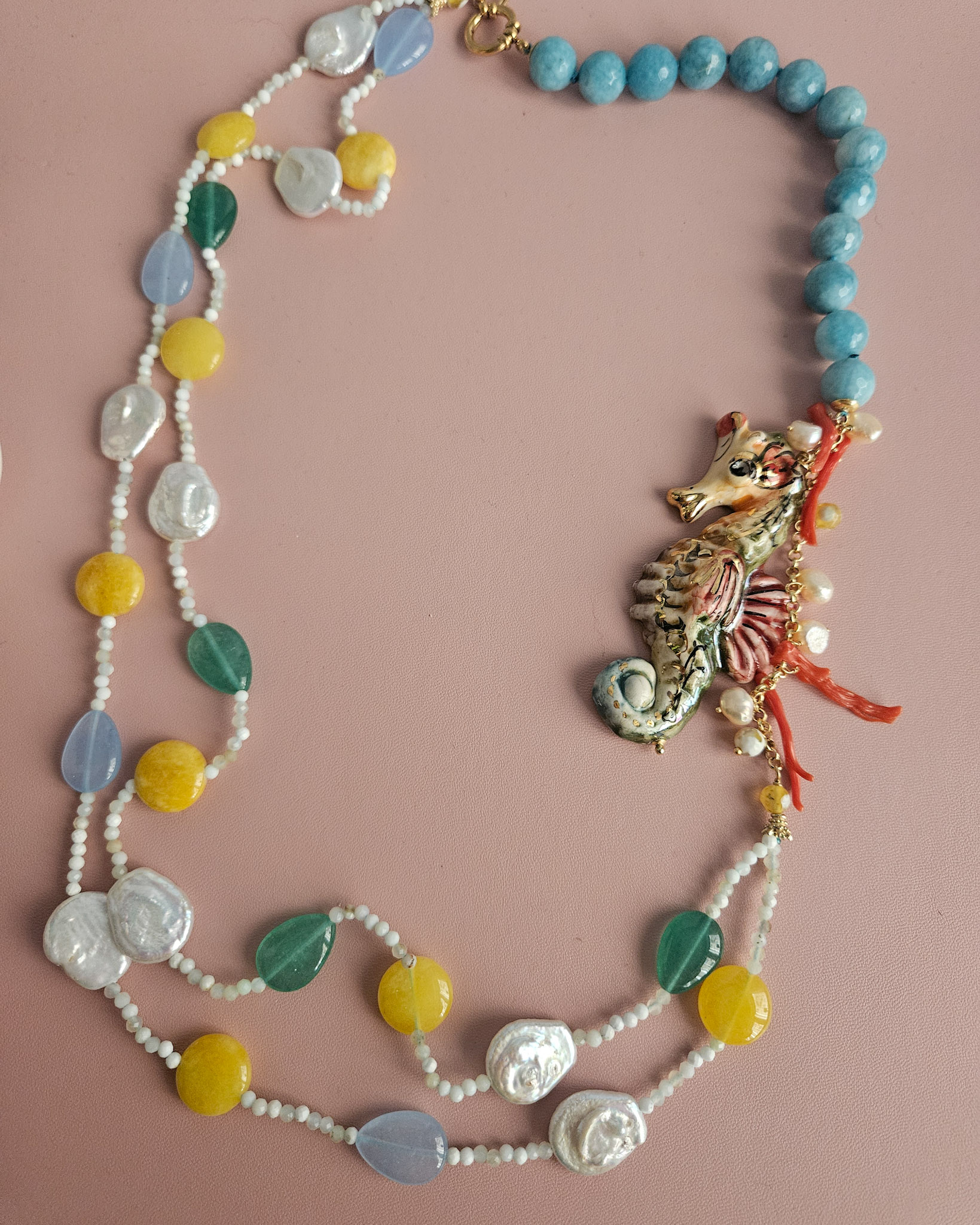 Collana Doppia con Angelite e Cavalluccio in Ceramica di Caltagirone - immagine 3