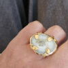 anello ovale con agata druzy naturale bianca