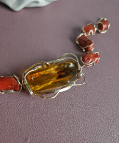 Alternative view of Bracciale in Argento 925 Placcato Oro con Corallo Rosso e Ambra Naturale