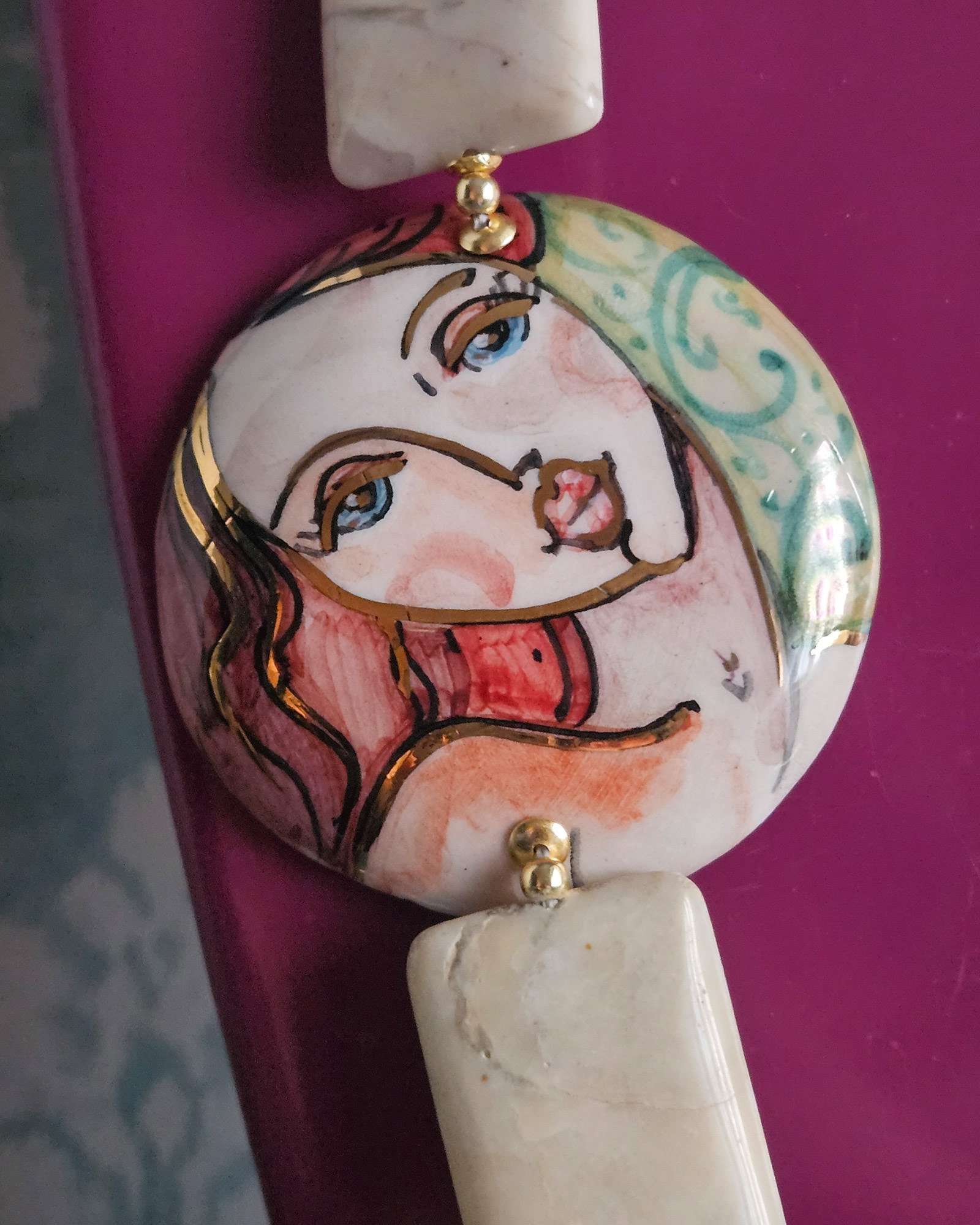 Collana Siciliana con Agata Bianca, Rodocrosite e Ceramica di Caltagirone Dipinta a Mano 1