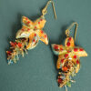 Orecchini Pendenti con Stelle Marine in Ceramica di Caltagirone Dipinta a Mano e Cristalli Swarovski