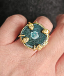 Alternative view of Anello Tondo con Agata Naturale