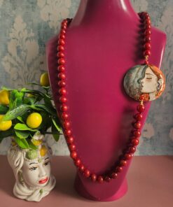 collana lunga siciliana con giada ruby e ceramica di caltagirone dipinta a mano