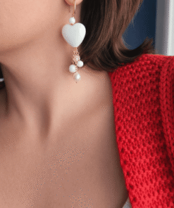 orecchini 2 anime con perle di fiume naturali e cuori in agata bianca 1