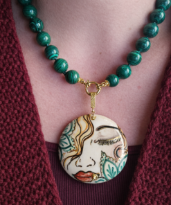 Collana Girocollo in Malachite con Ciondolo in Ceramica di Caltagirone