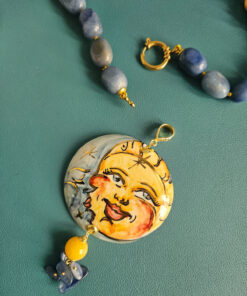 Alternative view of Collana Girocollo in Avventurina Blu con Giada Gialla e Ciondolo in Ceramica di Caltagirone