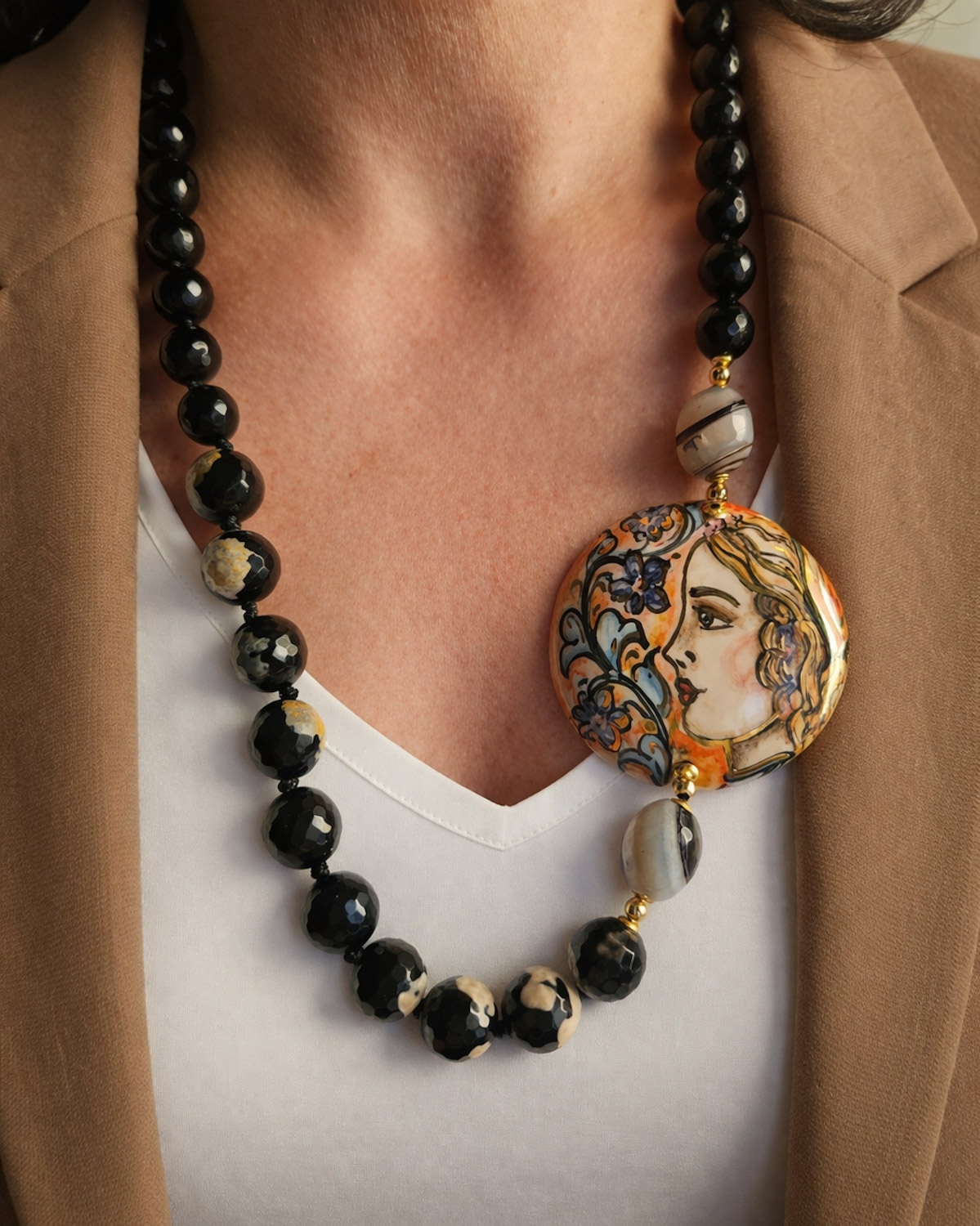 Collana Siciliana con Onice, Agata del Madagascar e Ceramica di Caltagirone 2