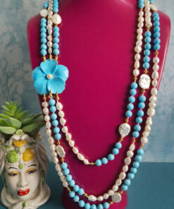 Collana a Tre Fili con Perle di Fiume e Pasta di Turchese