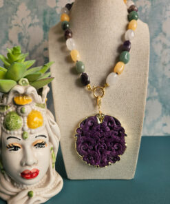 Alternative view of Collana Decollete con Burattate Naturali e Ciondolo Giada Burma Viola