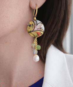 Orecchini Siciliani con Ceramica di Caltagirone, Giada Verde e Perle di Fiume 2