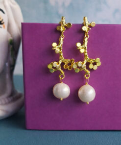 orecchini sposa con rami di corallo e perle barocche tonde