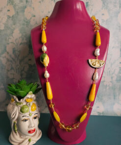 Collana Lunga con Giada Gialla, Perle e Limoni in Ceramica di Caltagirone