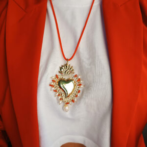 COLLANA A CORDA CON CIONDOLO CUORE SACRO