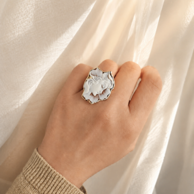 Anello Vittoriano in Argento 925 Placcato Oro con Cammeo Volto fiore di Torre del Greco