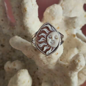 Anello cammeo sole