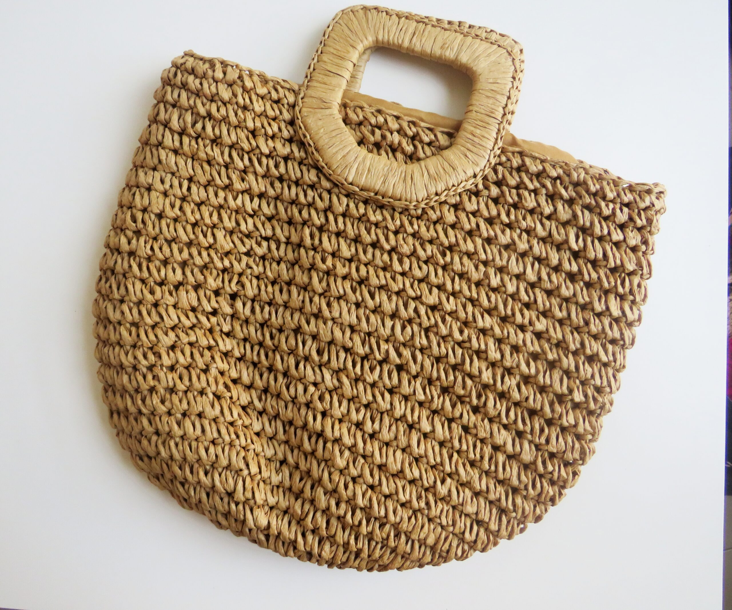 Borsa paglia con piume