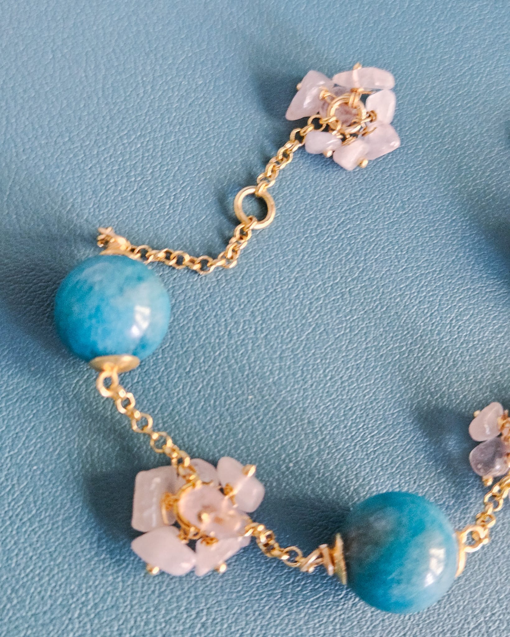 Bracciale a Catena con Apatite e Chips di Quarzo Rosa 1