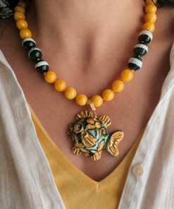 Collana Decollete con Giada Gialla, Agata Tibetana e Pesce in Ceramica di Caltagirone