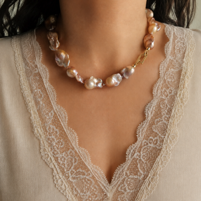 Collana Girocollo con Perle Barocche Rosa e Chiusura Gioiello in Argento 925 e Zirconi
