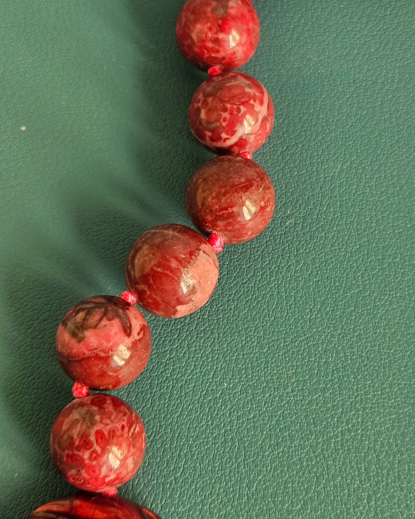 Collana Lunga con Agata Oceanica, Rodocrosite e Ciondolo in Ceramica di Caltagirone 2