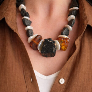 Collana MAGMA con Pietra Lavica