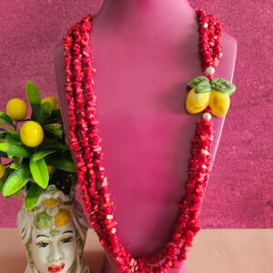 Collana a tre fili con corallo bambù rosso e limone in ceramica di caltagirone