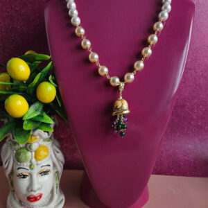 Collana di perle con campanella in ceramica di caltagirone