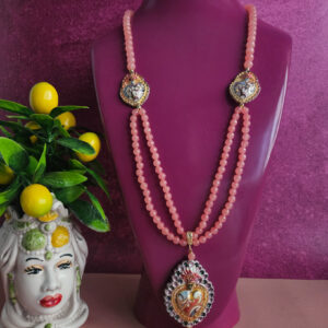 Collana doppia in giada rosa con cuori sacri in ceramica di caltagirone