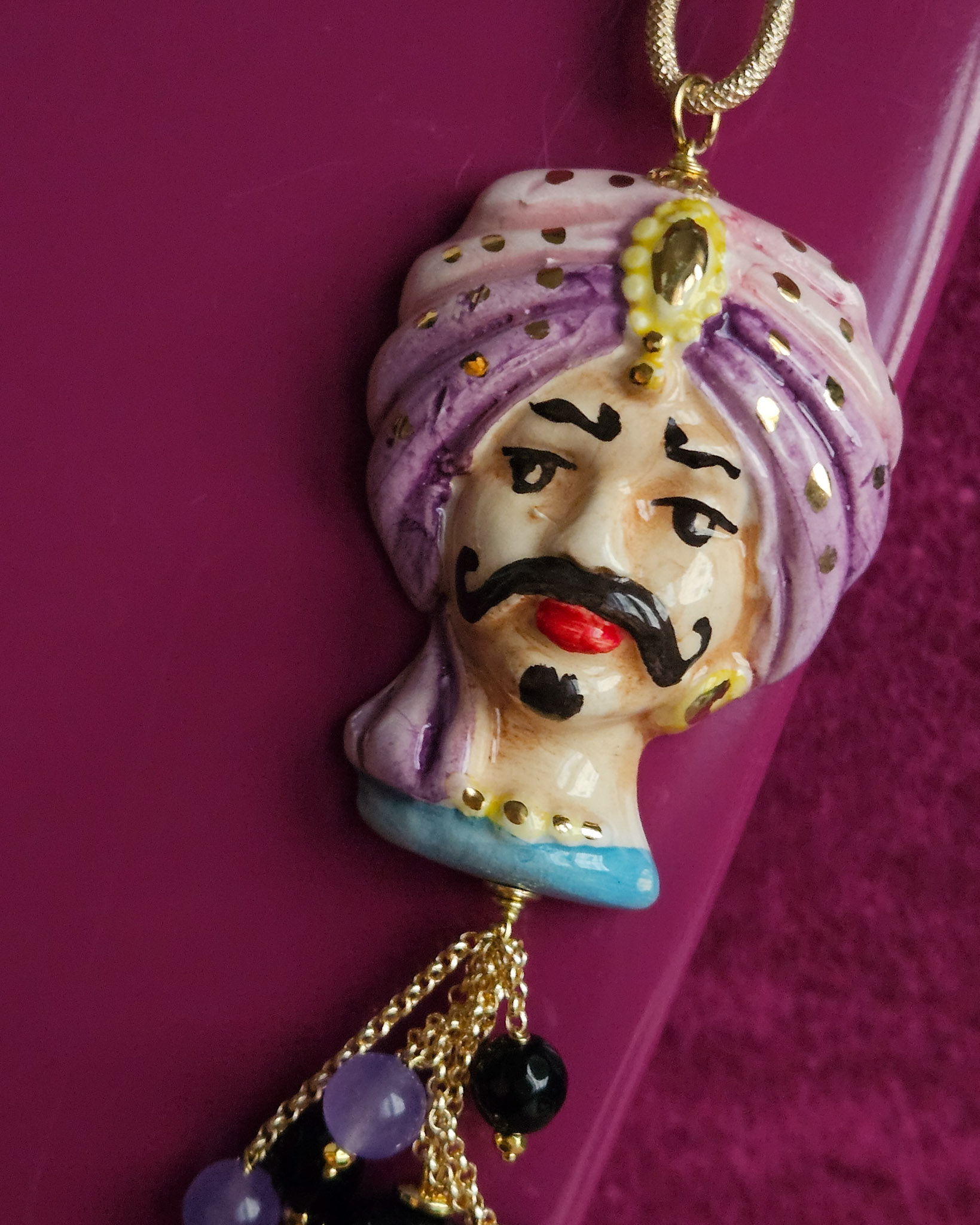 Collana siciliana con onice nero e saraceno in ceramica di caltagirone 1