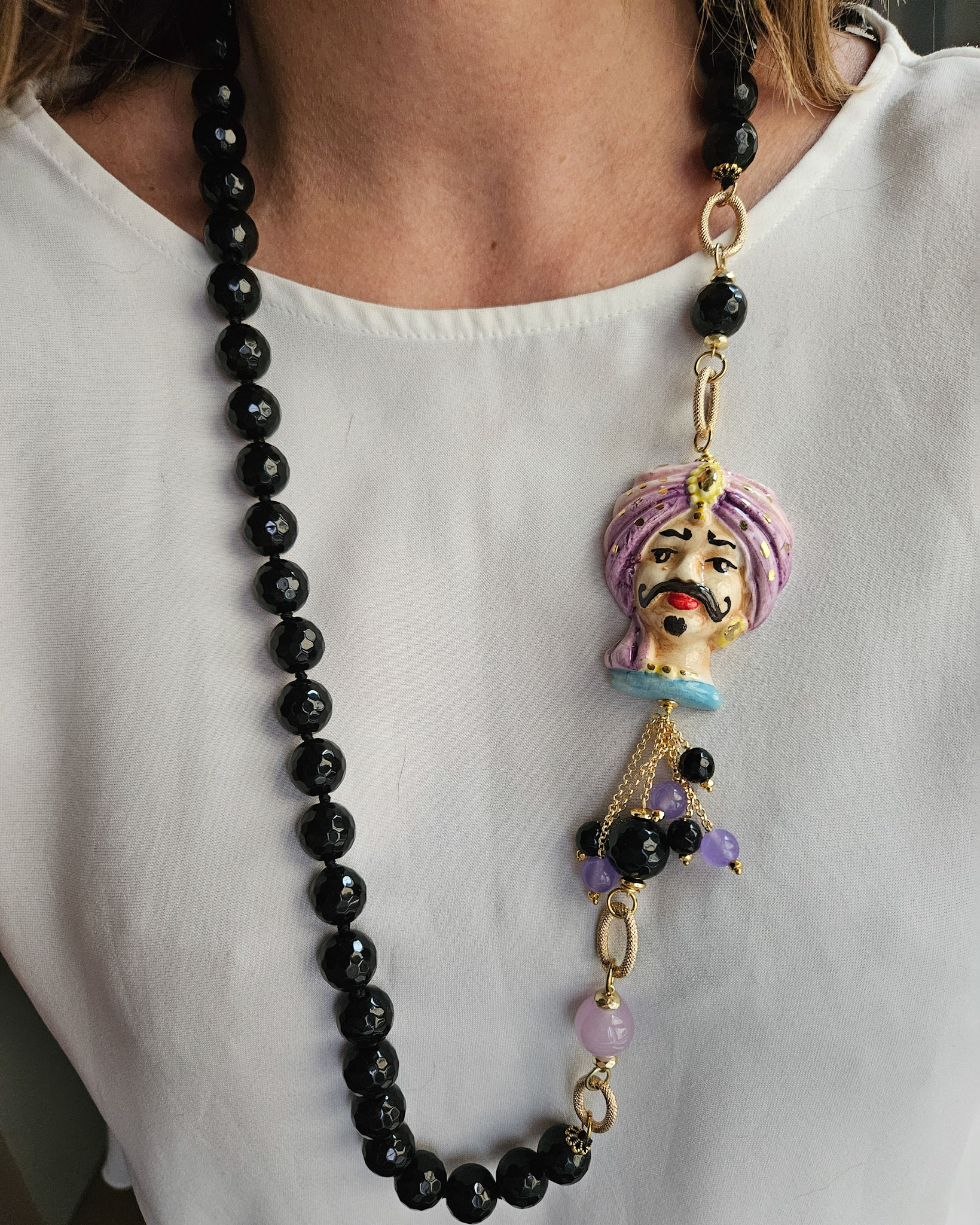 Collana siciliana con onice nero e saraceno in ceramica di caltagirone 4