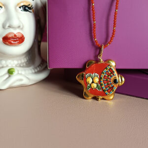 Collana siciliana in pasta di corallo rosso con tamburello in ceramica di caltagirone 7