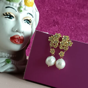 Orecchini a fiore in argento 925 con perle di fiume 1