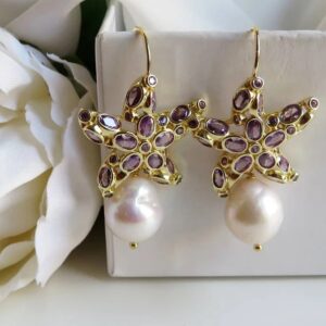Orecchini con stelle marine e perle barocche 4