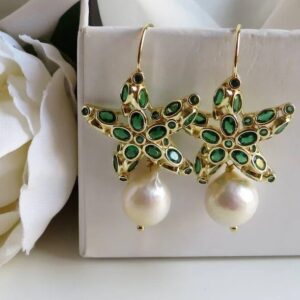 Orecchini con stelle marine e perle barocche