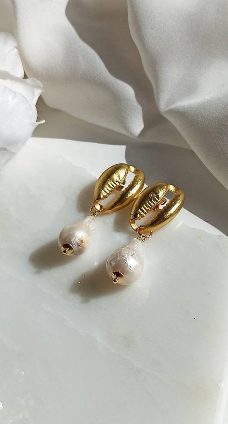 Orecchini di Perle con Conchiglie_2