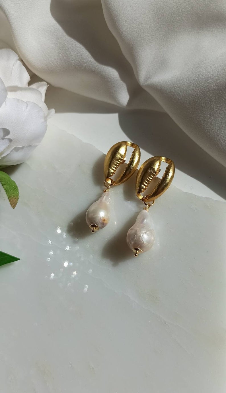 Orecchini di Perle con Conchiglie_3