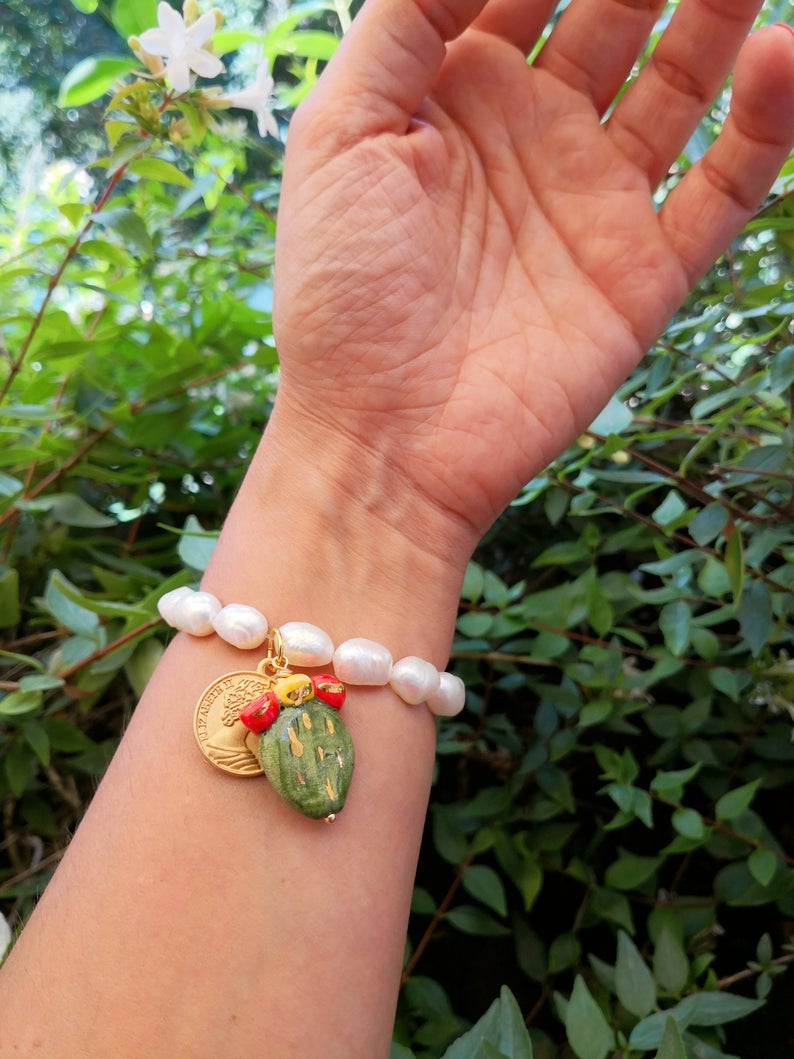 Pearl bracelet with sicily ceramic prickly pear_3
