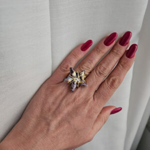 anello in ottone con stella marina in ceramica di caltagirone 2