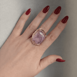 anello ovale in argento 925 placcato oro con ametista lavanda 2