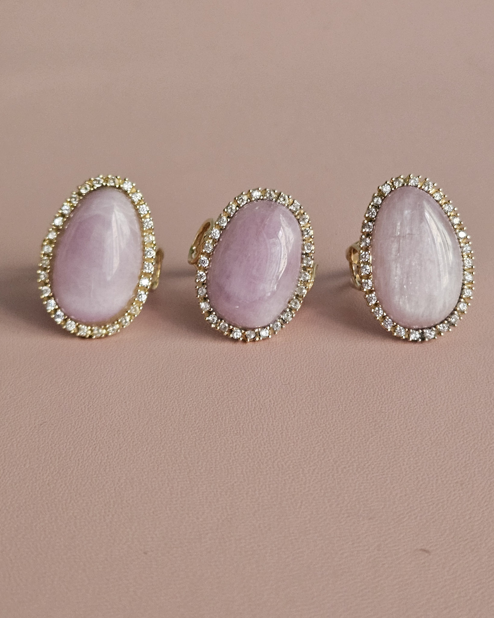 anello ovale in argento 925 placcato oro con kunzite e zirconi 3